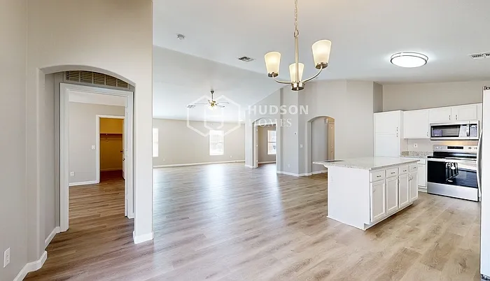 12834 W Sweetwater Ave — Photo 12