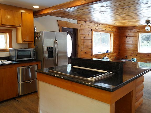 5th image of 78 Fording Road