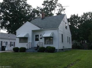 1332 Inman St, Akron, OH 44306