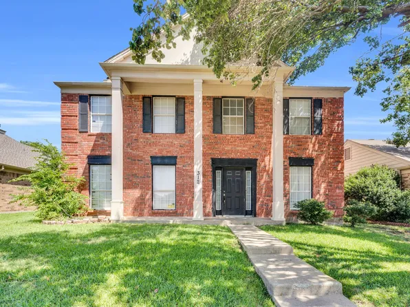 312 Pool Dr, Cedar Hill, TX 75104