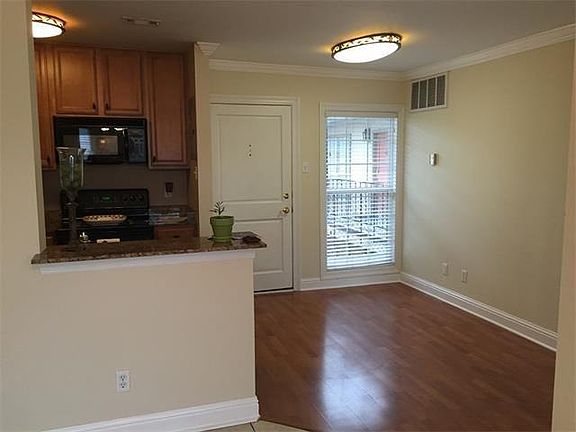 5th image of 2521 Metairie Lawn Dr APT 12305