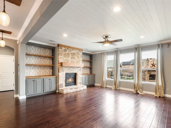 306 Aspen Ln, Frisco, TX 75036
