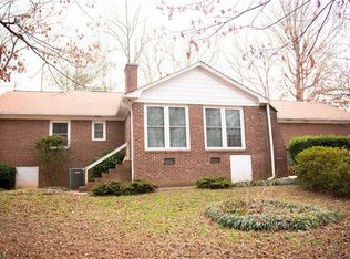 1423 New Salem Rd, Randleman, NC 27317