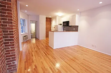 225 East 96th Street, #3FW