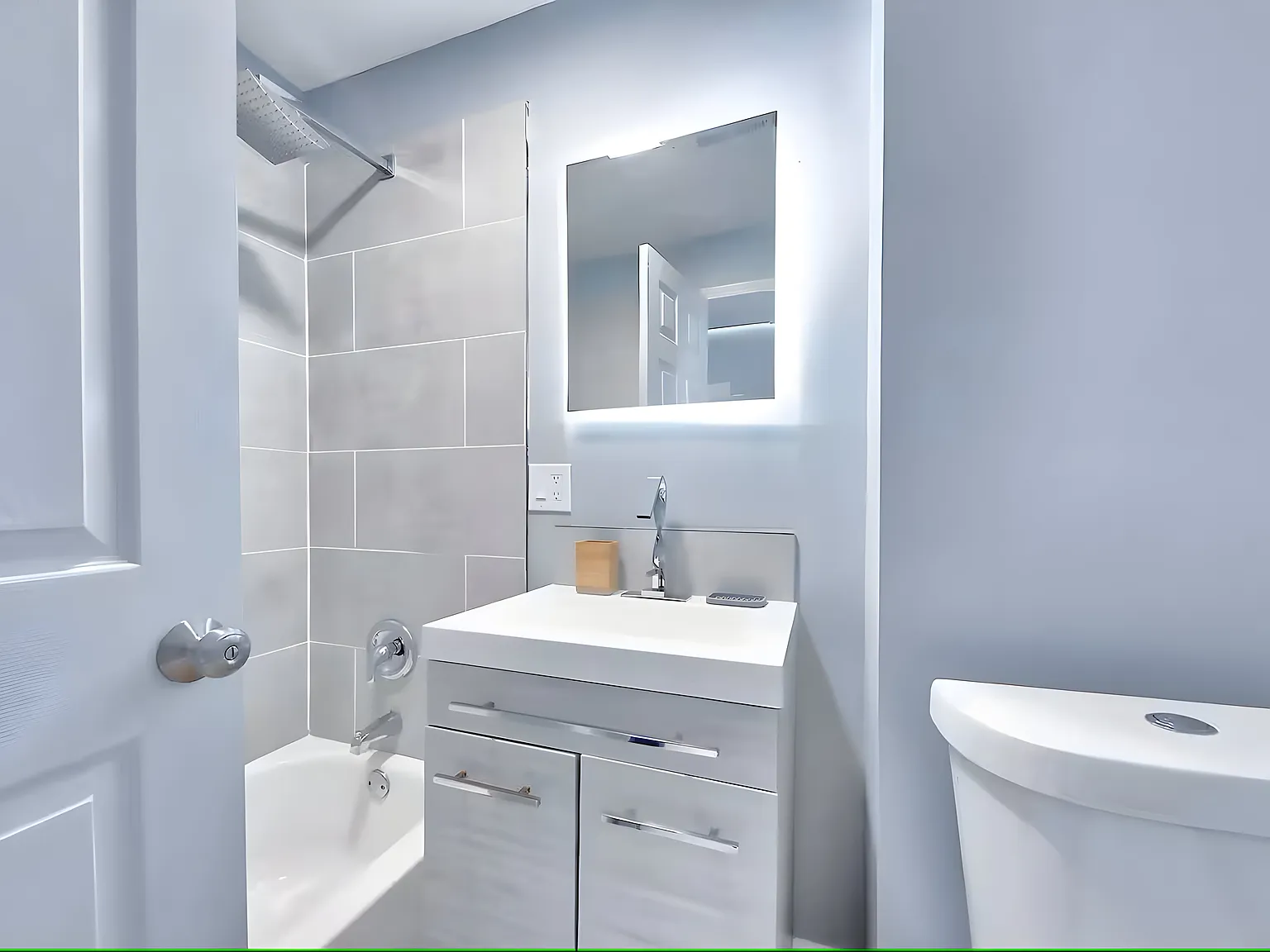 2 bed, 560 sqft, $1,787 — Photo 3