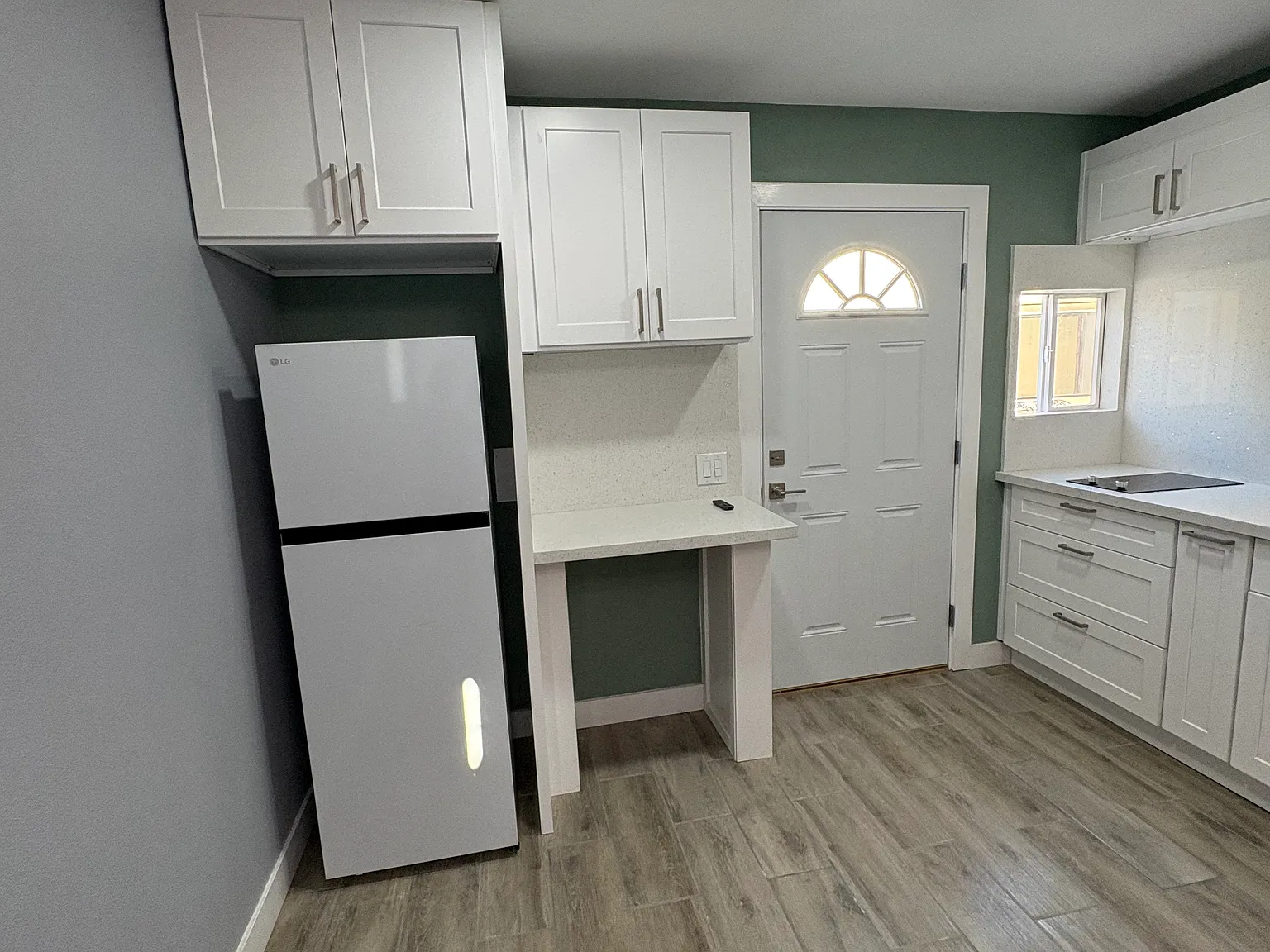 1 bed, 284 sqft, $1,600 — Photo 2