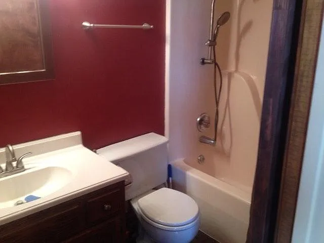 38 Frances Dr — Photo 8