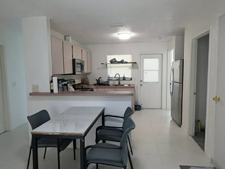 1112 W Willow Pine Ct — Photo 12