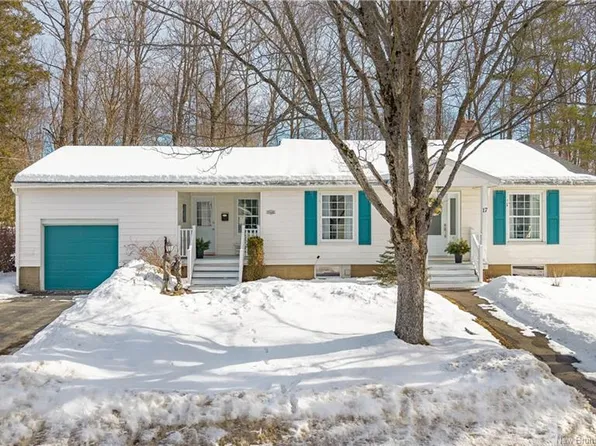 17 Porter St, Saint Stephen, NB E3L 2M8