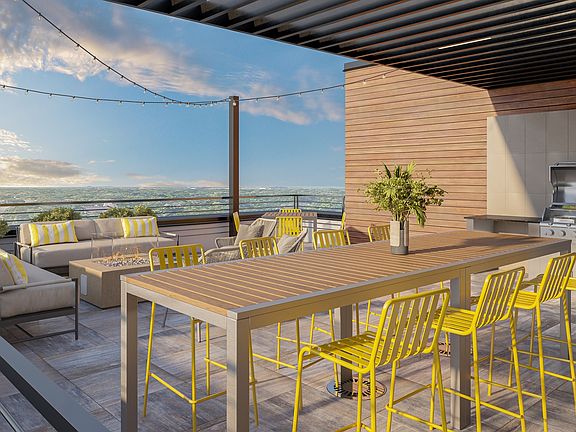 Lago Apartments Rooftop Terrace