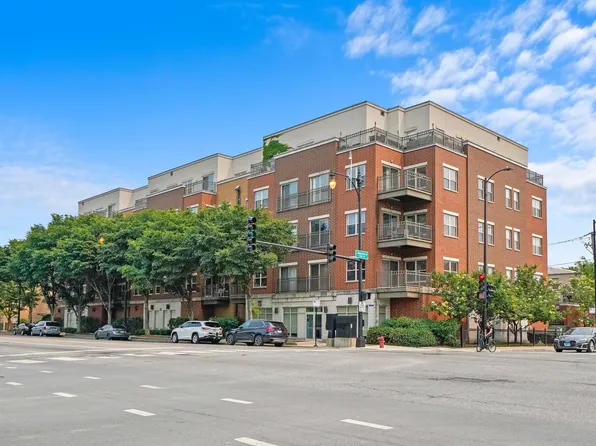 1155 W Roosevelt Rd Unit 210, Chicago, IL 60608