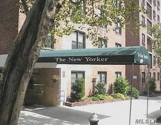 Sold by East Coast Realtors Inc. | media 31