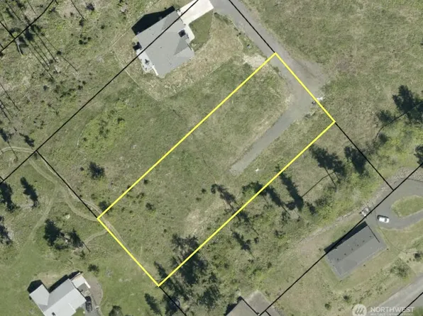 122 Tillicum Drive, Chehalis, WA 98532