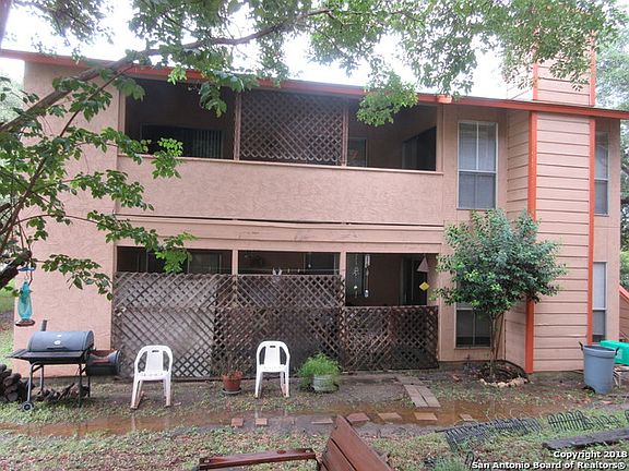 2nd image of 1431 Loma Alto