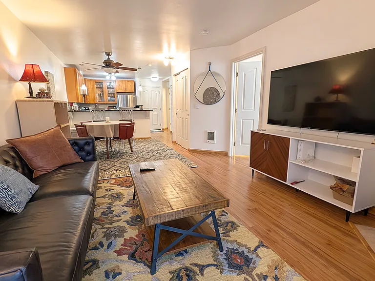 9750 Greenwood Ave N #204 — Photo 1