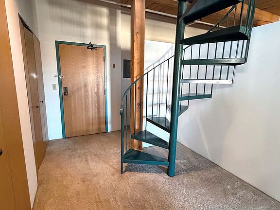 3rd image of 210 N 2nd St APT 507