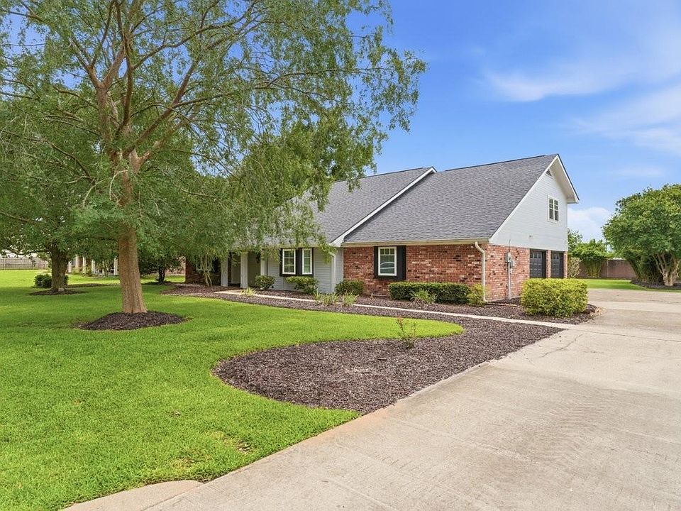 1st image of 4808 W Quail Hollow Dr