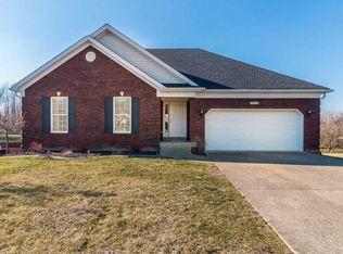 5624 Pleasure Ct, Louisville, KY 40272