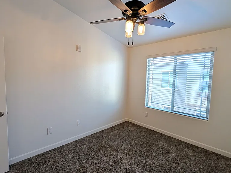 240 W Juniper Ave #1124 — Photo 25