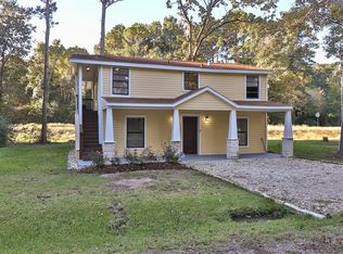 160 8th St, Onalaska, TX 77360