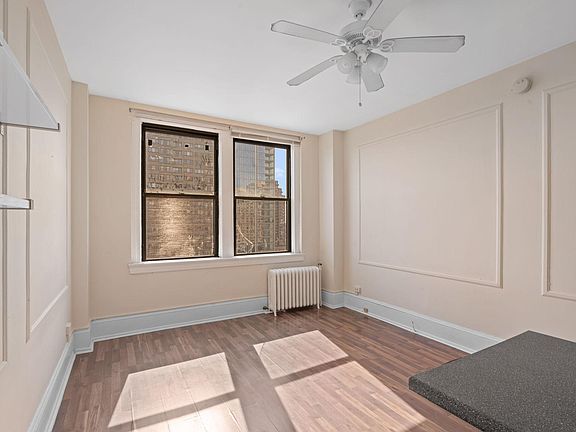 5th image of 1324 Locust St #1524A