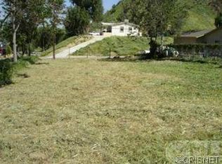 28955 Keningston Rd, Val Verde, CA 91384
