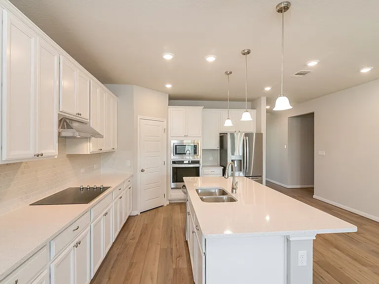 304 Shelton Pass — Photo 7