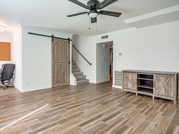 4th image of 6763 N 44th Ave