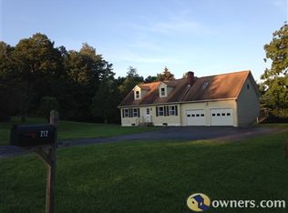 212 Fitch Hill Rd, Hyde Park, VT 05655