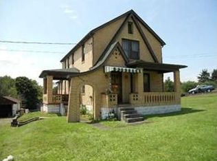 1665 4th St, Monongahela, PA 15063