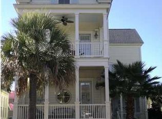 25 Faye Ln, Mount Pleasant, SC 29464