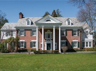 33 Hampton Rd, Scarsdale, NY 10583
