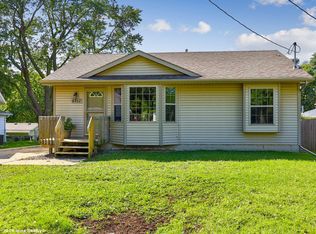 6102 SW 2nd St, Des Moines, IA 50315