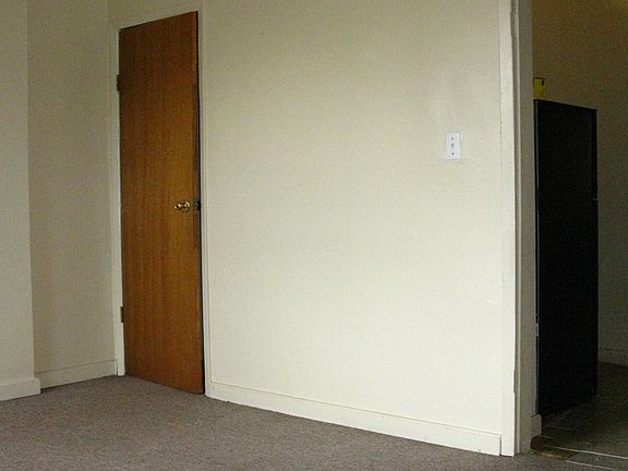 4th image of 11 E 129th St #3