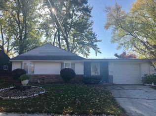 1224 Dennis Dr, South Bend, IN