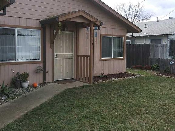 4th image of 1113 Nelson Ave