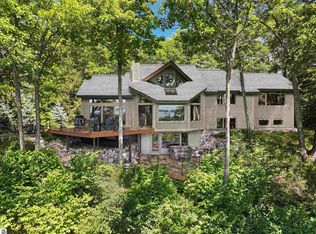 2168 Twin Eagles Dr, Traverse City, MI 49686