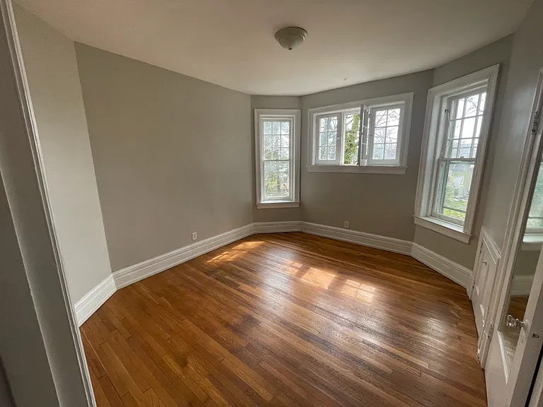 629 Oak Hill Ave — Photo 6