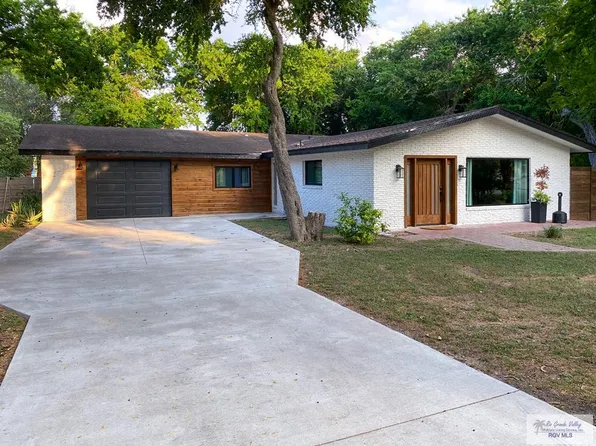 6905 W Lakeside Blvd, Olmito, TX 78575