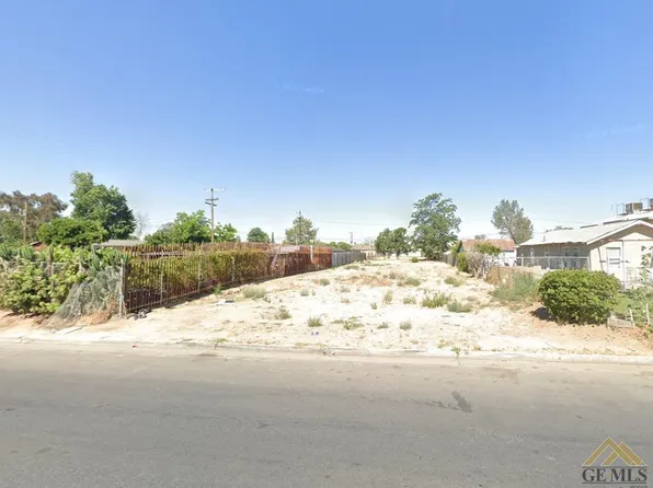 103 S King St #1/2, Bakersfield, CA 93307