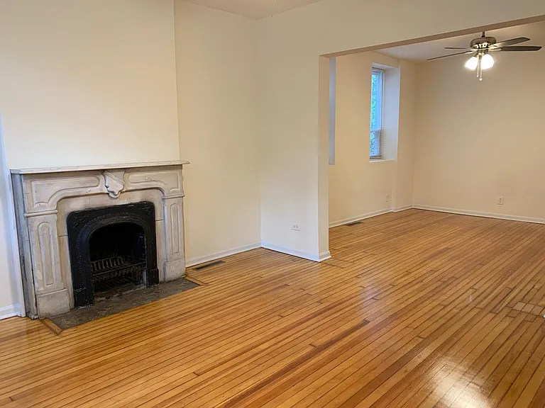 1949 N Hudson Ave — Photo 3