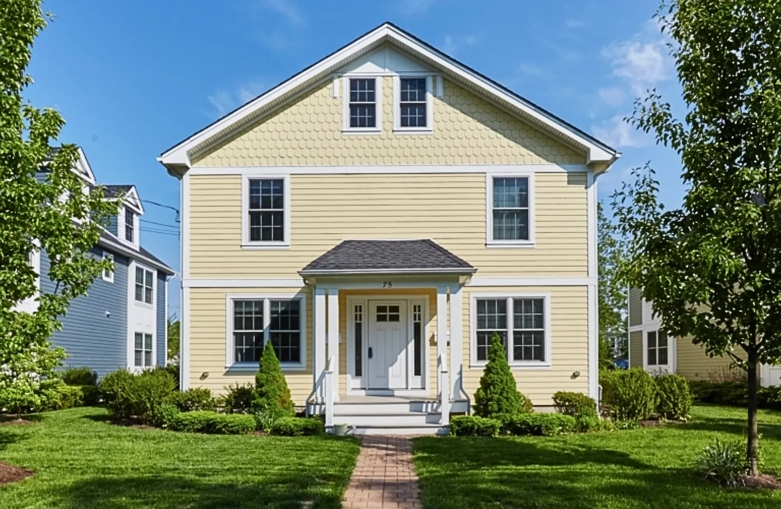 2 bed, $4,375 — Photo 1