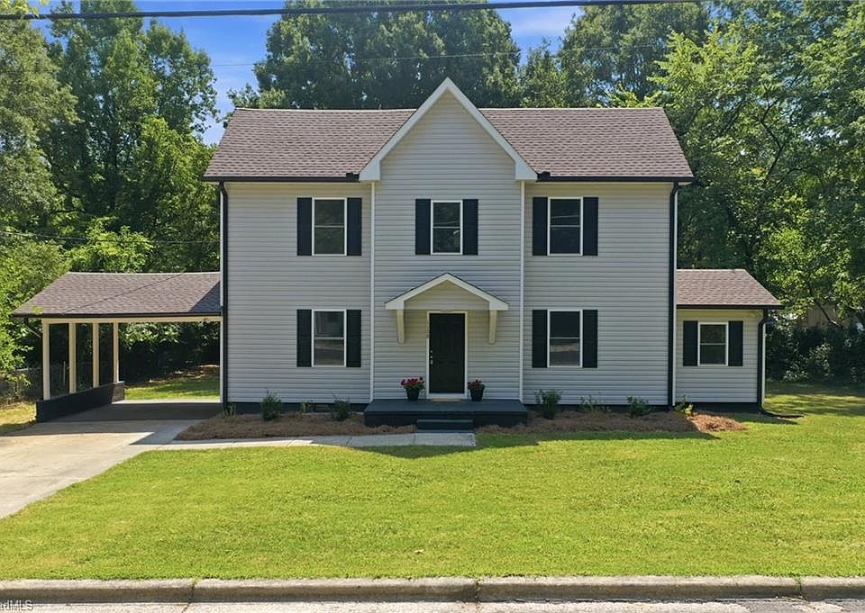 1st image of 1108 Hawthorne Ln