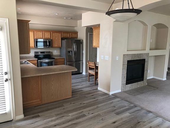 5th image of 3012 N 1410 W APT O1