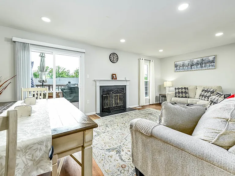 12262 Dapple Gray Ct — Photo 4