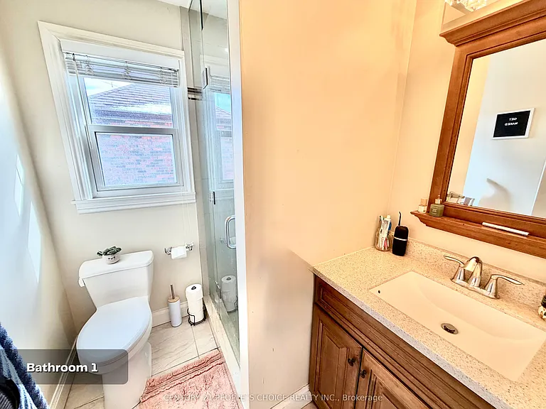 67 Highland Ave #MAIN FLOOR — Photo 18