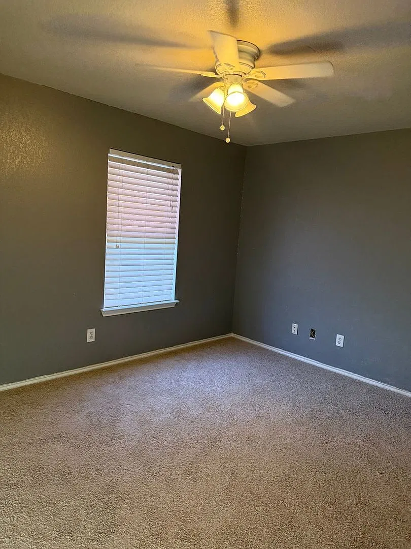 Charming 3BR House in San Antonio — Photo 2