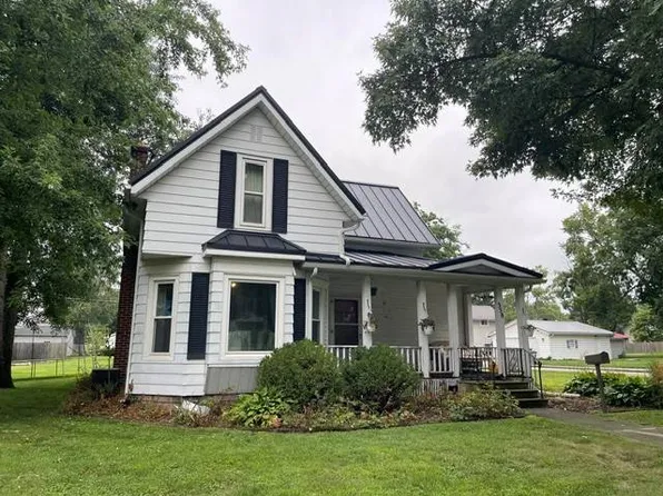 358 N Clark St, Nappanee, IN 46550