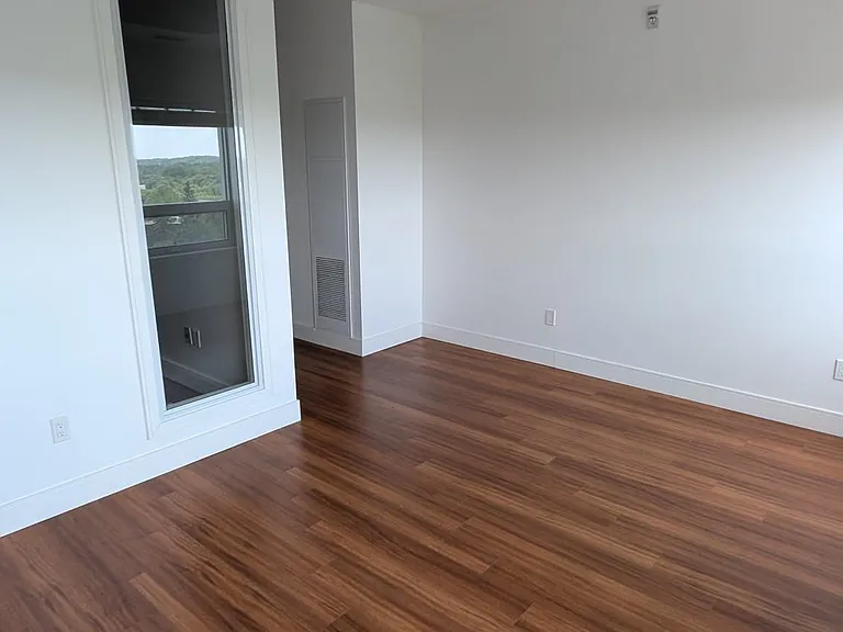 1 Wellington St #805 — Photo 9