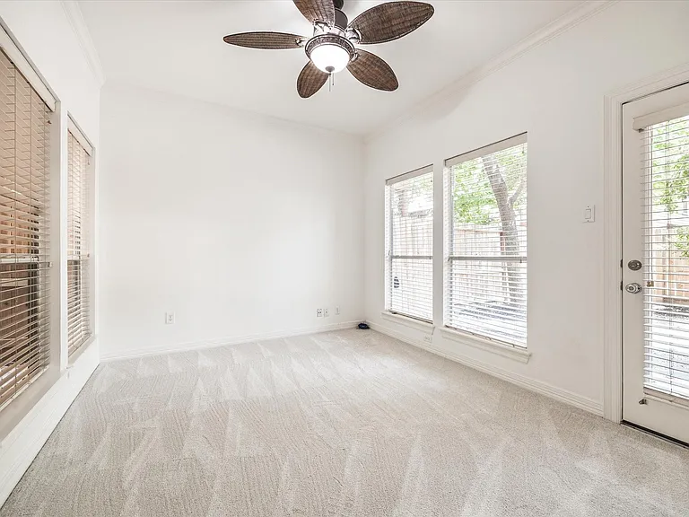 4013 Blossom St — Photo 37